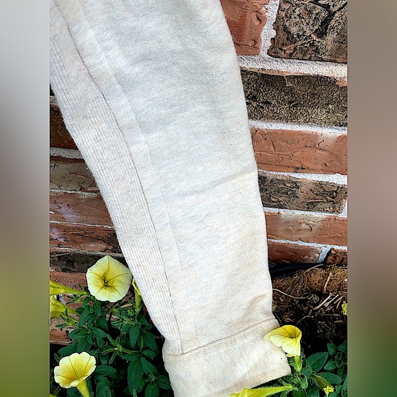 Armani Exchange Jacket With Faux Fur Lapel And Side belt. Woman’s Size Small - Picture 4 of 15